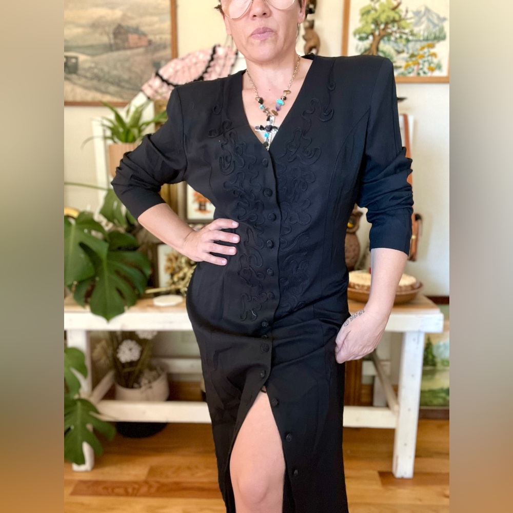 Vintage “Lydia” Black Button Front Embroidered Long Sleeve Maxi Dress Duster